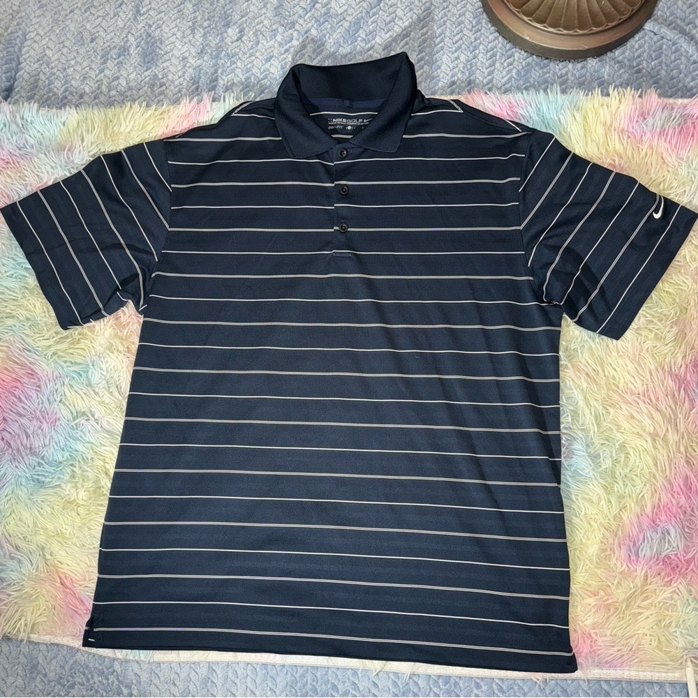 Nike Men's Regular Fit Navy Blue Striped Golf Three Button Polo Shirt Size L EUC